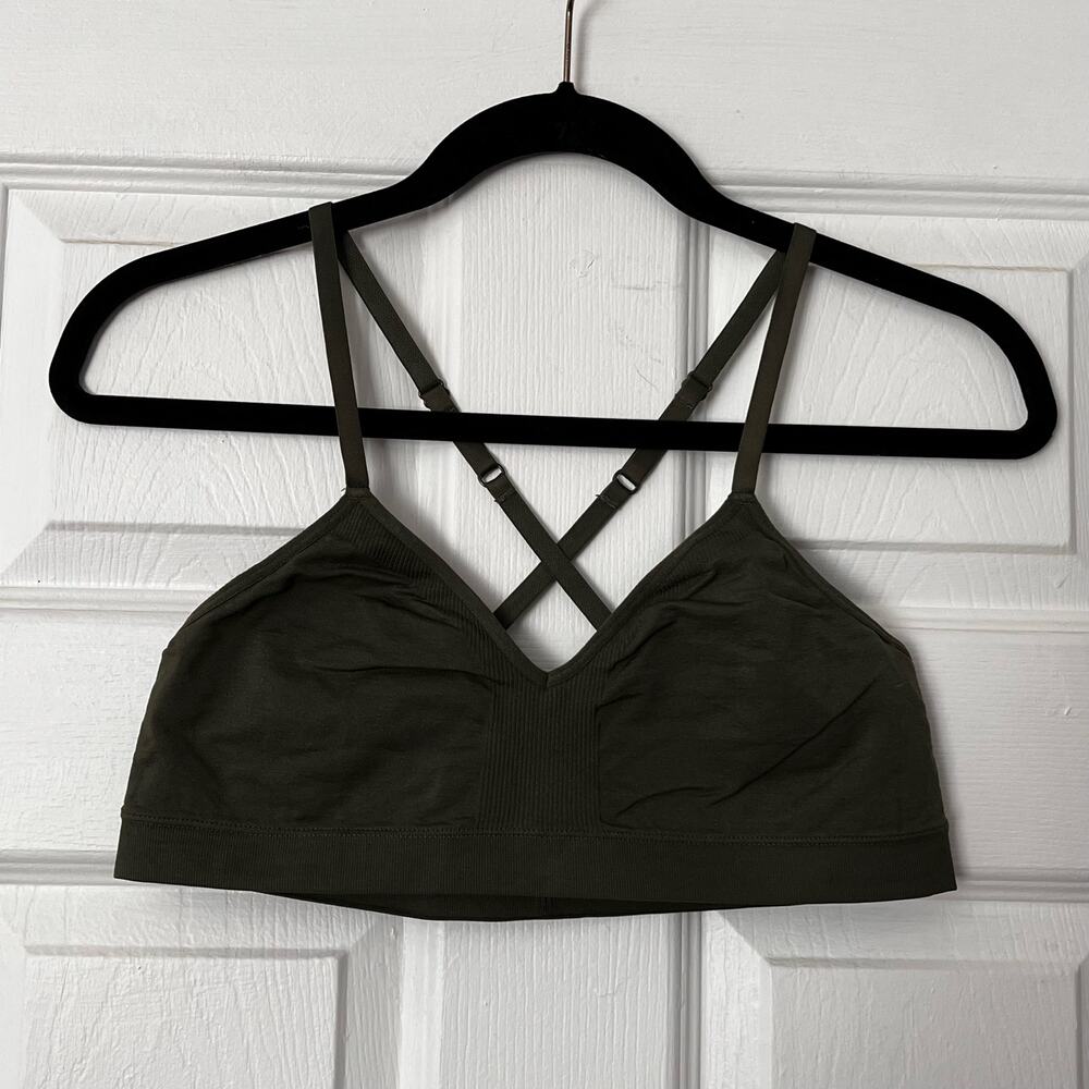 Forever 21 Racerback Wireless Bralette - Size L